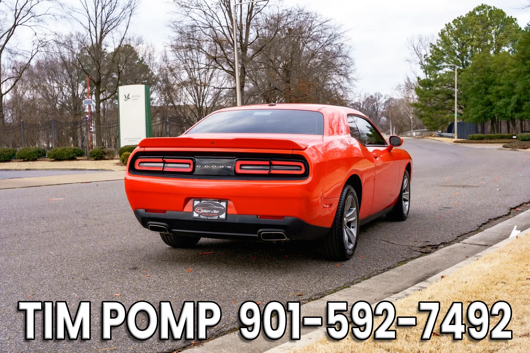 Used 2019 Dodge Challenger SXT image 6