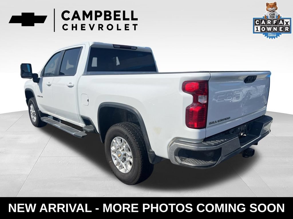 Used 2023 Chevrolet Silverado 2500 LT w/ Convenience Package AWD/4WD image 3