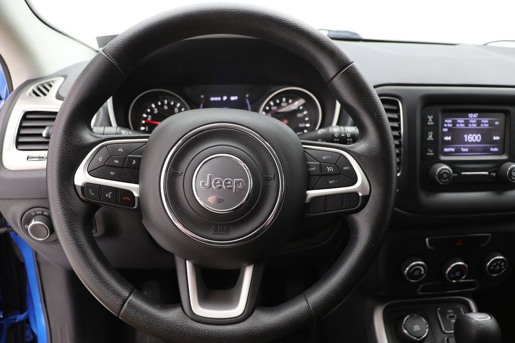 Used 2017 Jeep Compass Sport image 16