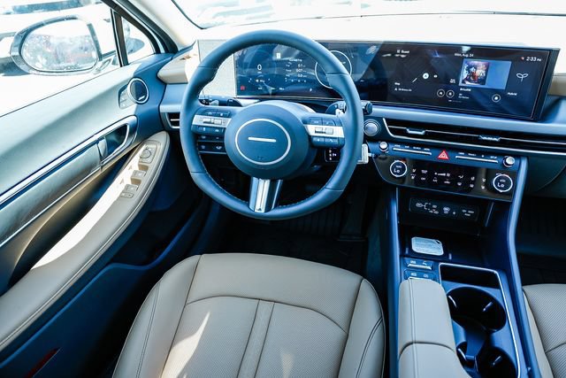 New 2026 Hyundai Sonata Limited FWD image 17