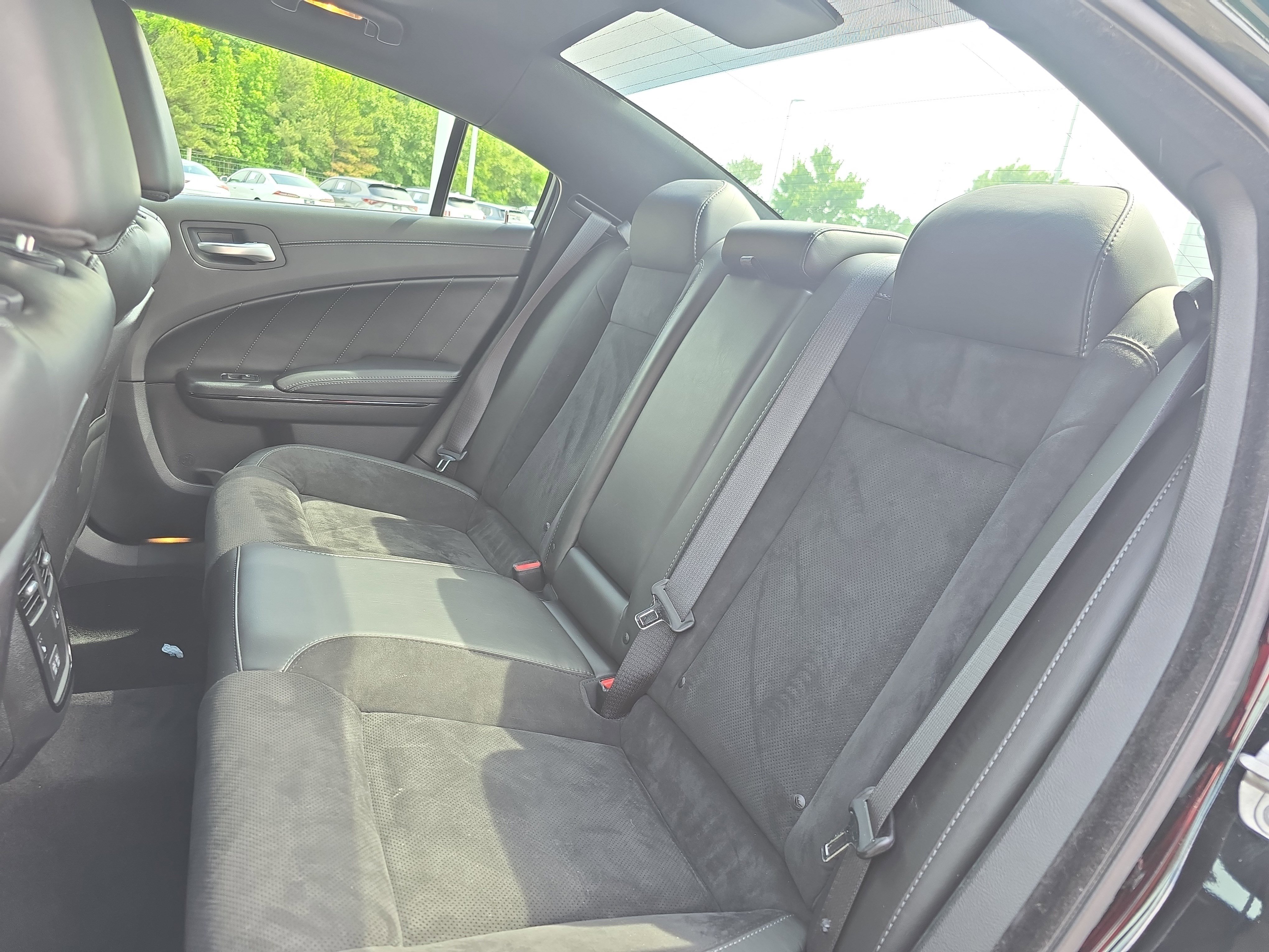 Used 2020 Dodge Charger R/T w/ Plus Group RWD image 13