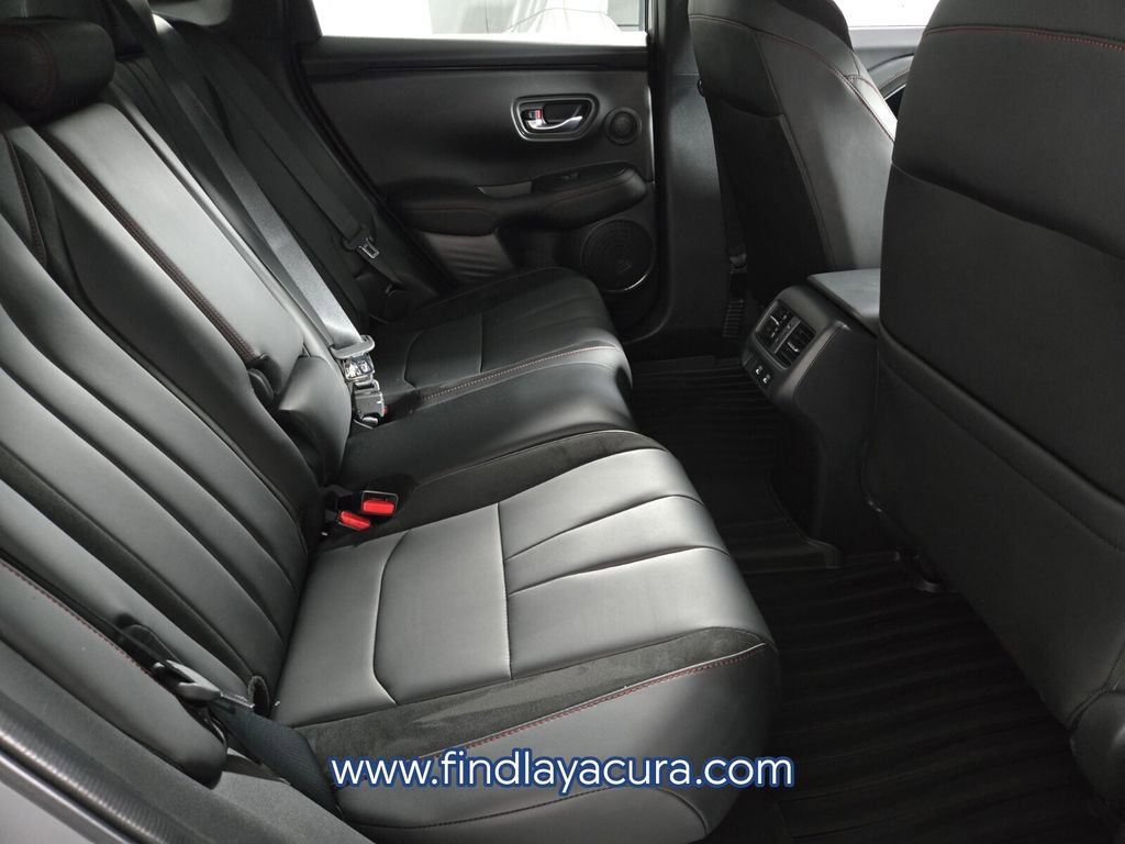 Used 2025 Acura ADX A-Spec image 16