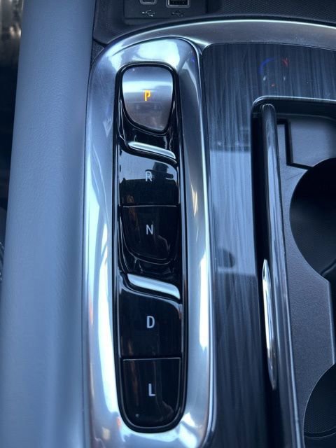 Used 2024 Buick Enclave Essence FWD image 32