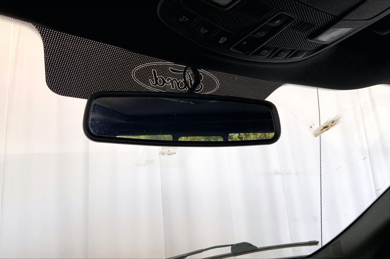 Used 2018 Ford F150 Lariat AWD/4WD image 17