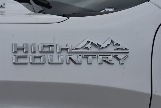 Used 2024 Chevrolet Silverado 1500 High Country image 12
