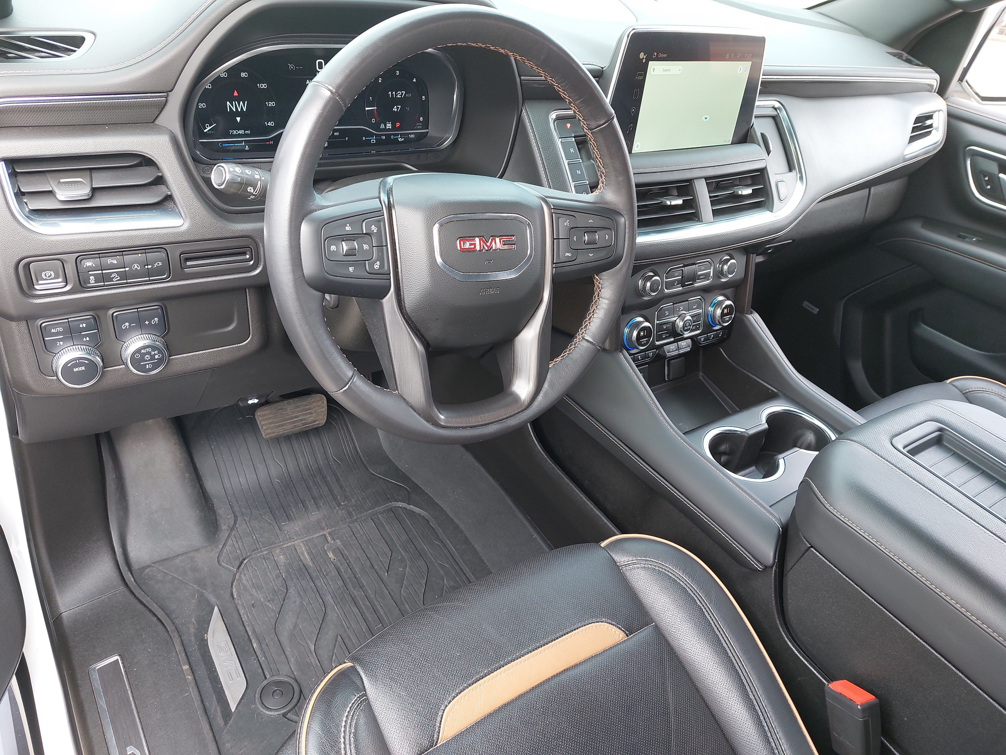 Used 2022 GMC Yukon XL AT4 AWD/4WD image 18