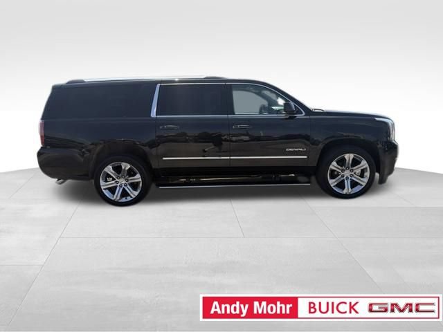 Used 2017 GMC Yukon XL Denali w/ Open Road Package AWD/4WD image 13
