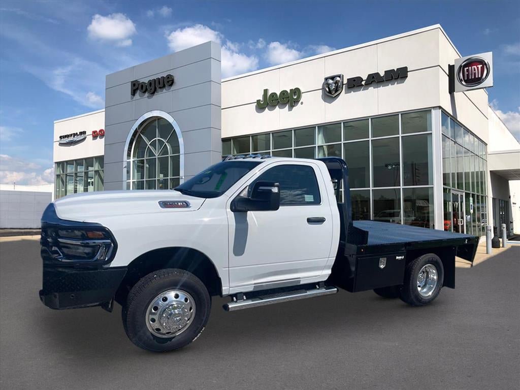 New 2026 RAM 3500 Tradesman w/ Chrome Appearance Group image 4