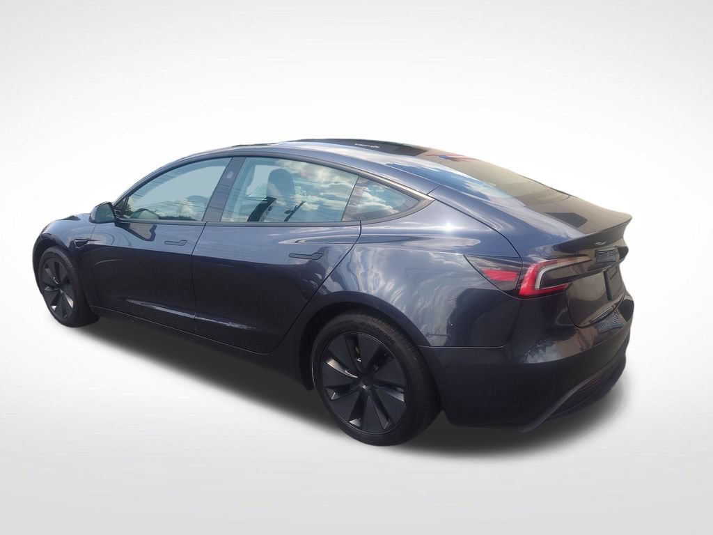 Used 2024 Tesla Model 3 Standard Range RWD image 4