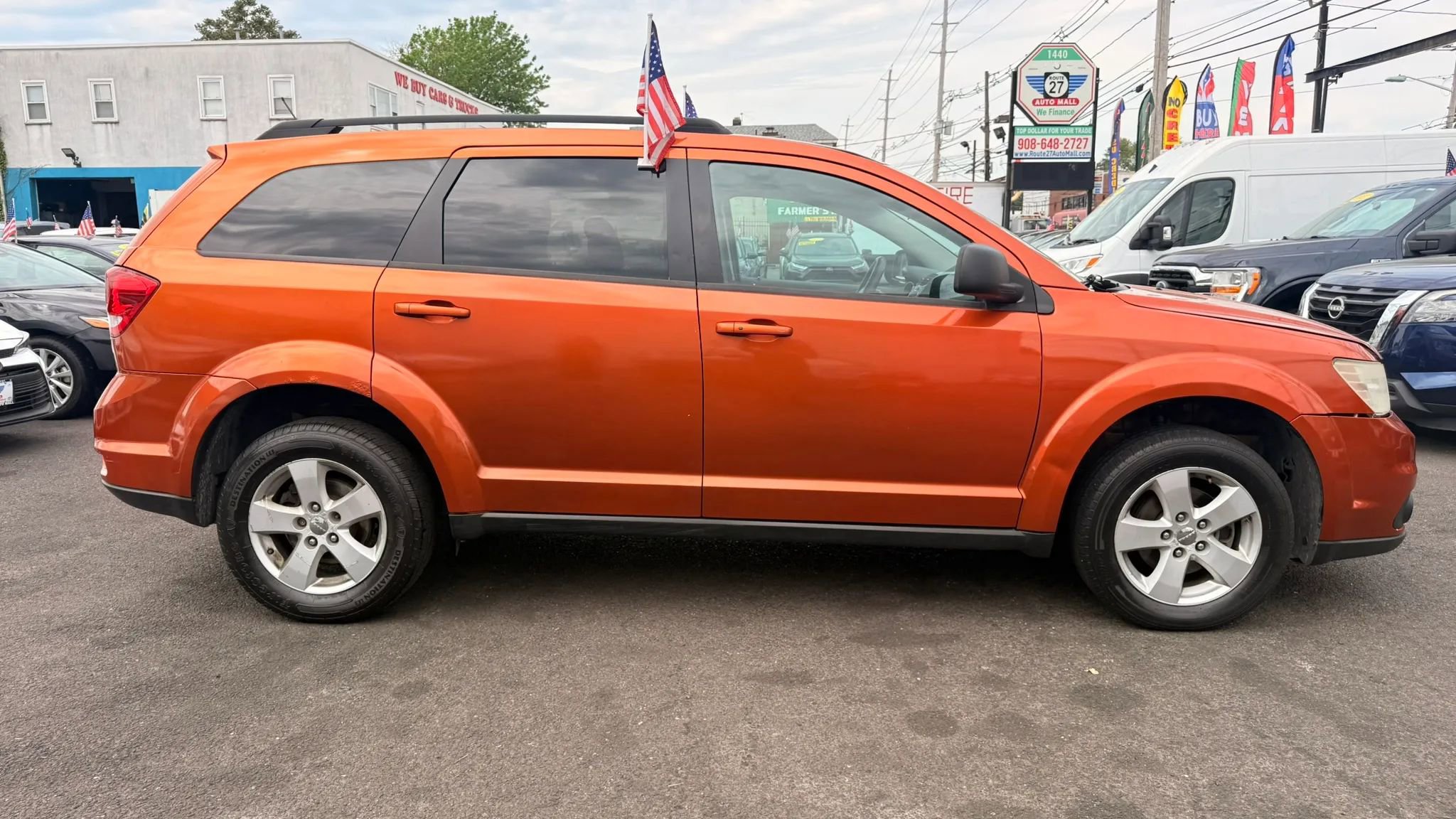 Used 2011 Dodge Journey Mainstreet w/ Popular Equipment Group AWD/4WD image 11