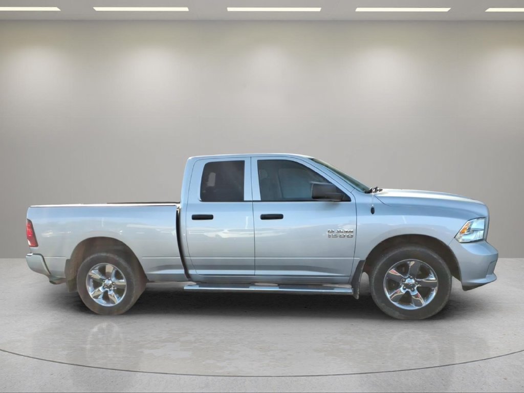 Used 2018 RAM 1500 Express w/ Express Value Package AWD/4WD image 2