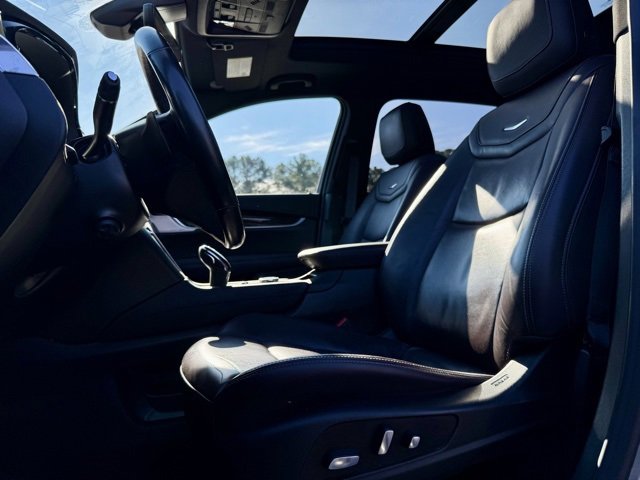 Used 2020 Cadillac XT6 Premium Luxury image 27