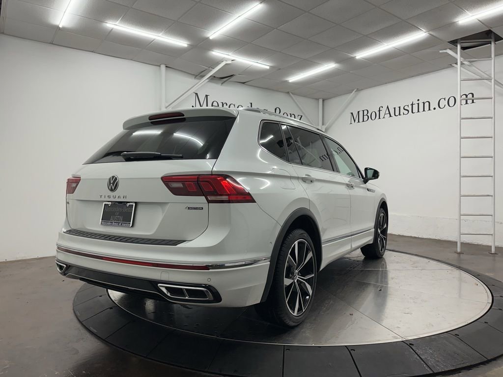 Used 2024 Volkswagen Tiguan SEL R-Line image 7
