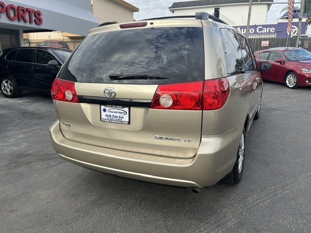 Used 2008 Toyota Sienna LE FWD image 5