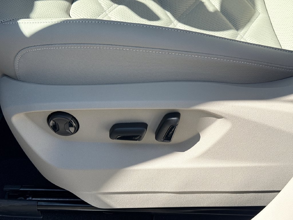 New 2026 Volkswagen Atlas SE AWD/4WD image 14