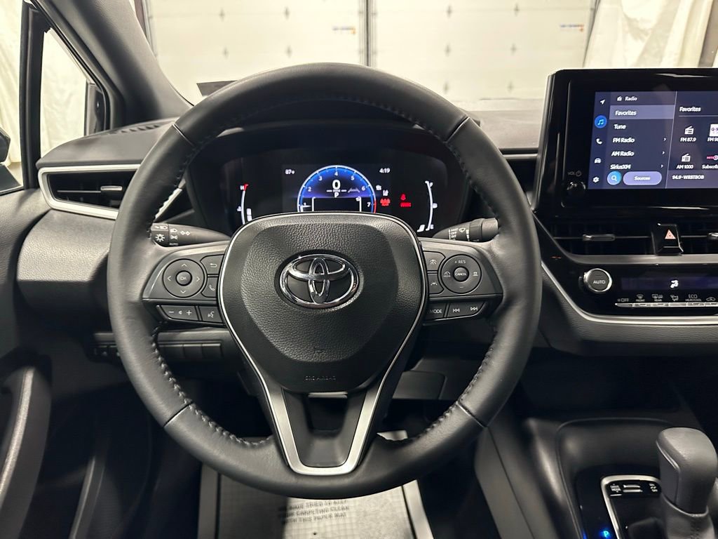 Used 2026 Toyota Corolla SE FWD image 18