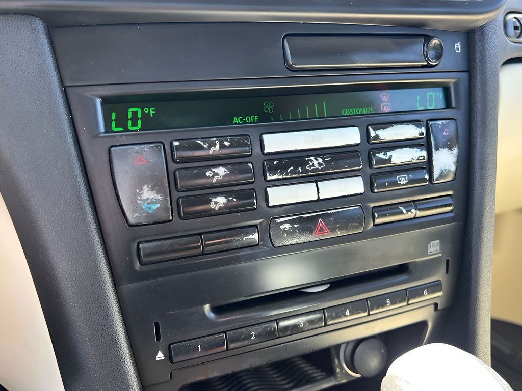 Used 2005 Saab 9-3 Arc FWD image 35