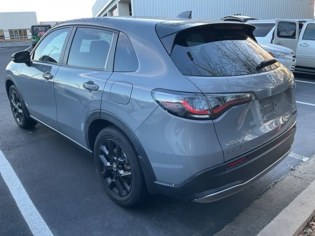 Used 2024 Honda HR-V Sport image 8