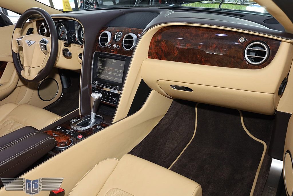 Used 2014 Bentley Continental GT image 23