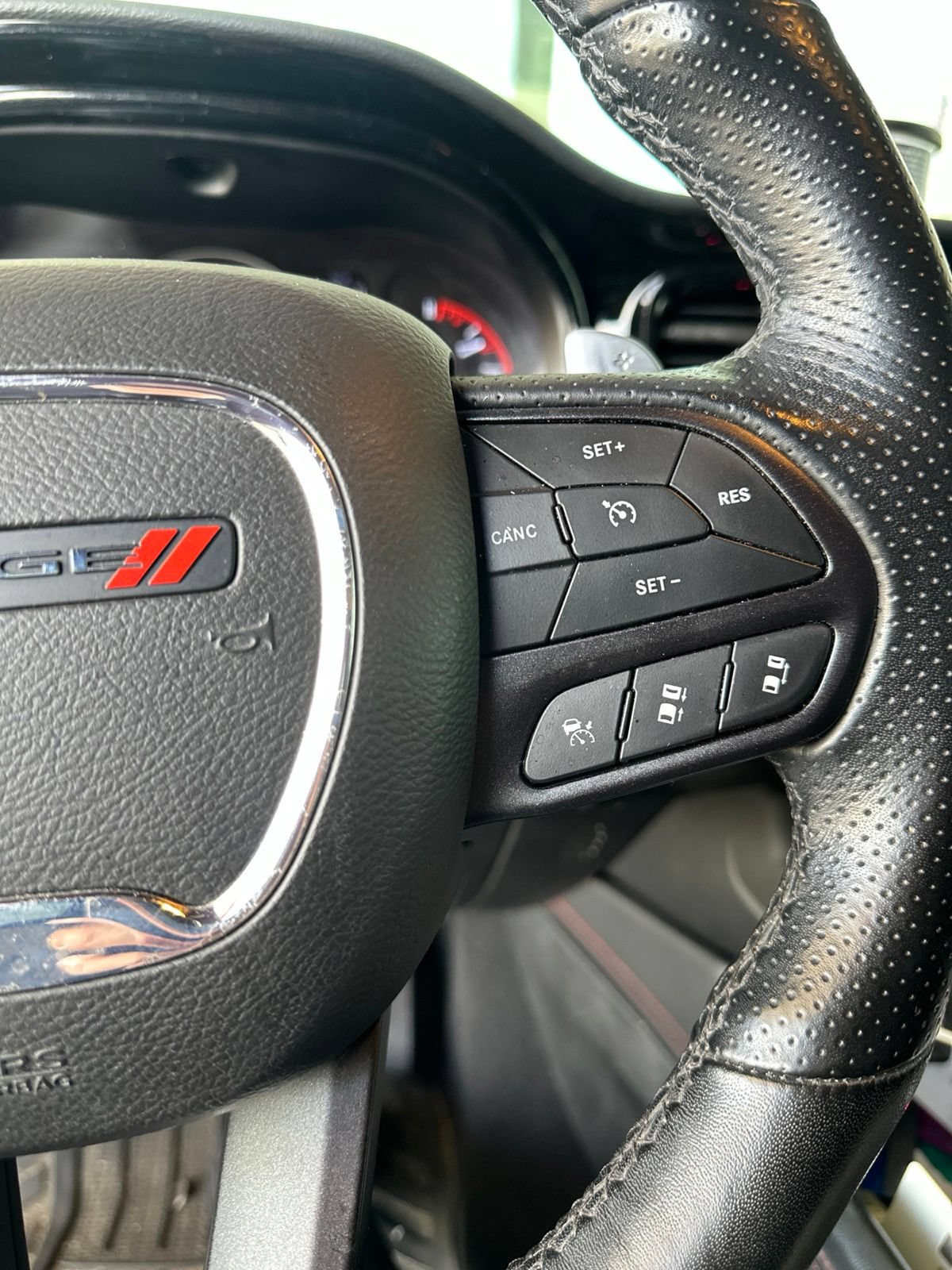 Used 2024 Dodge Durango GT RWD image 29