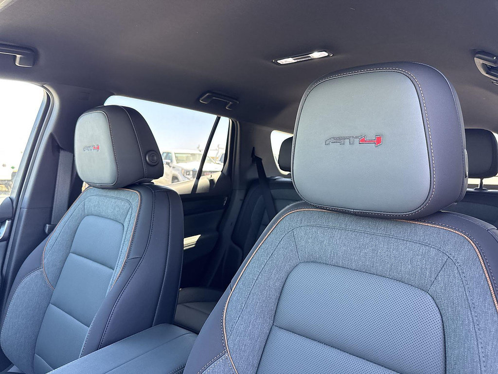 New 2027 GMC Terrain AT4 w/ Technology Package II AWD/4WD image 22