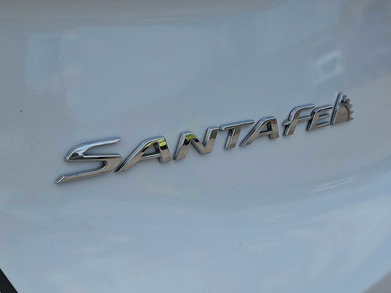 Certified 2022 Hyundai Santa Fe Limited w/ Cargo Package AWD/4WD image 12