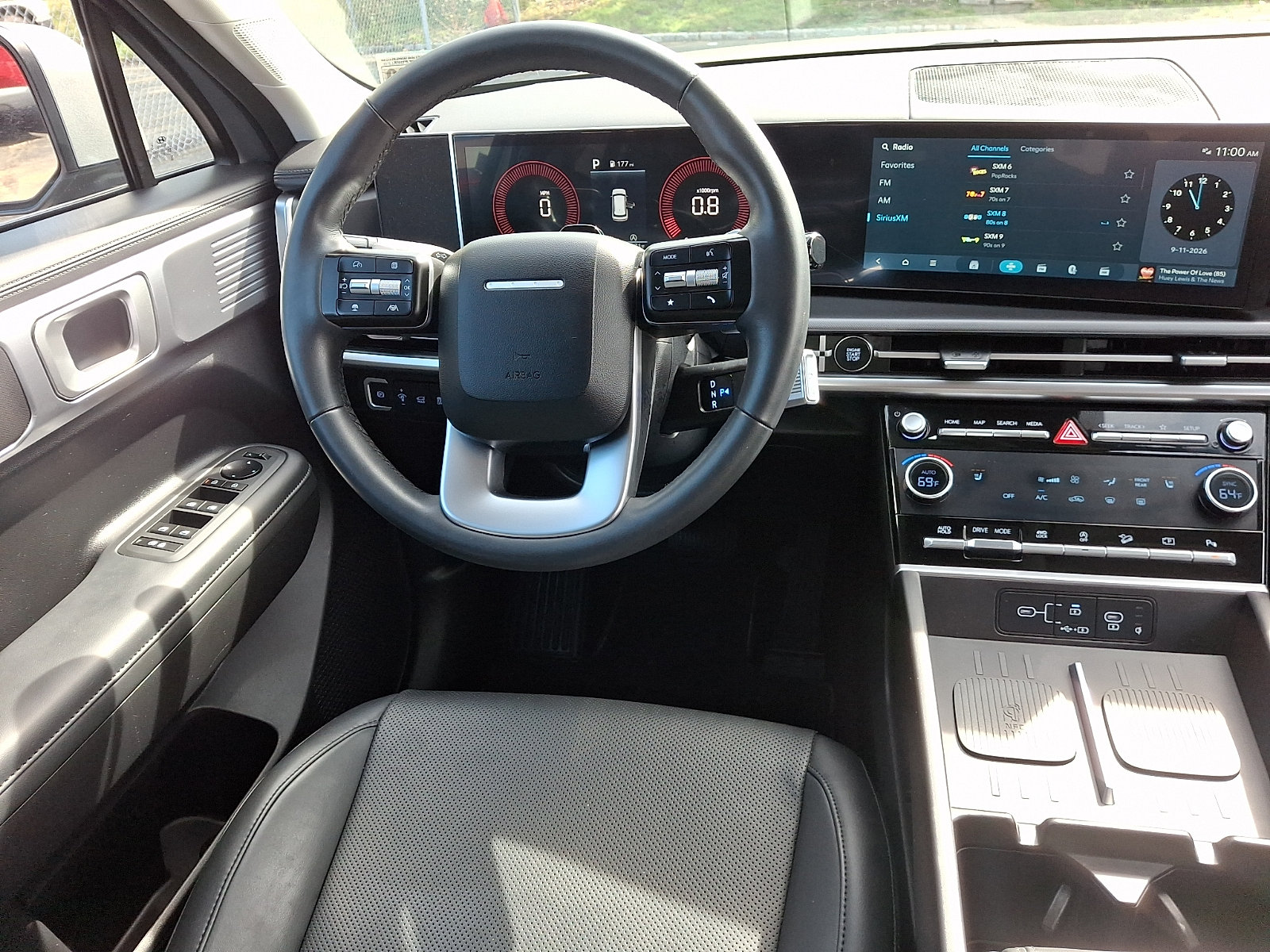 Used 2025 Hyundai Santa Fe SEL AWD/4WD image 14