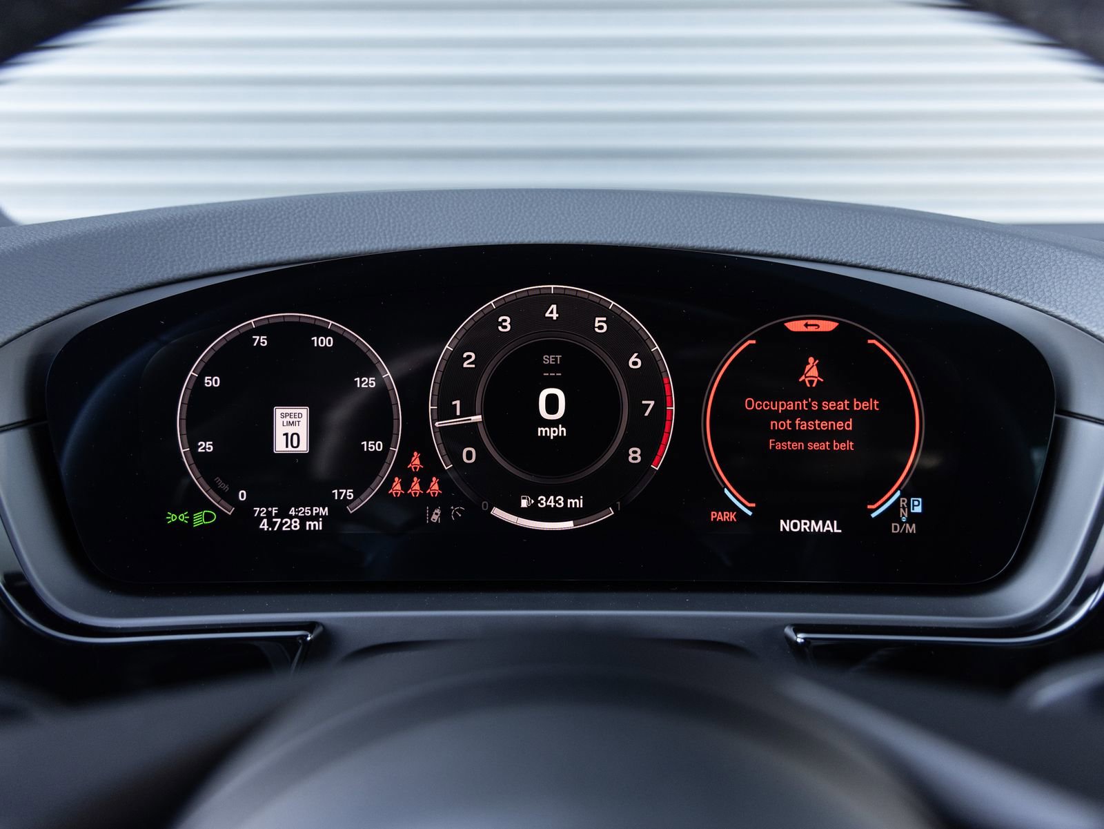 Certified 2026 Porsche Cayenne Coupe image 13