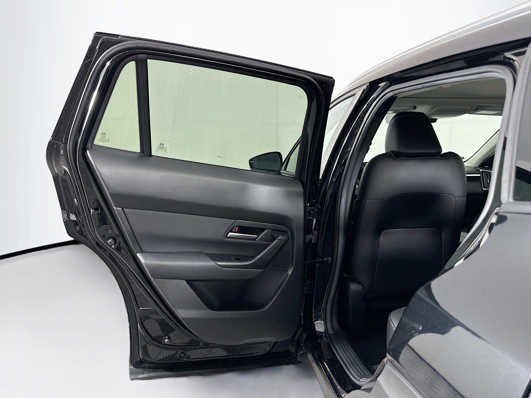 Used 2025 MAZDA CX-50 AWD 2.5 S w/ Premium Package image 26