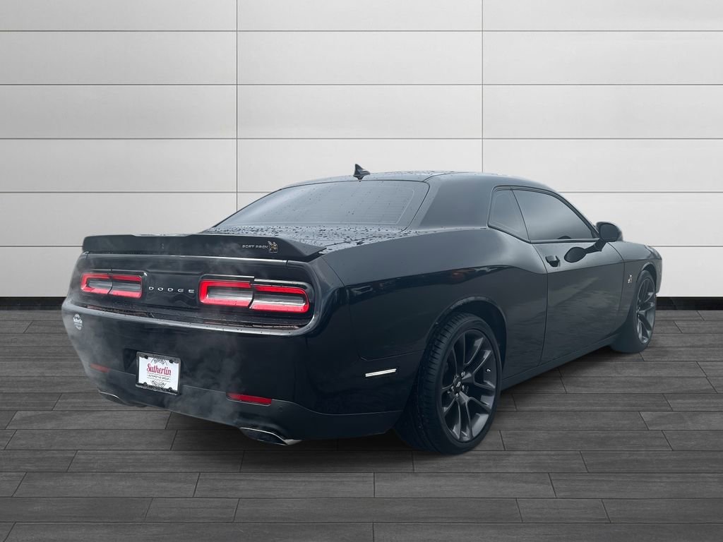 Used 2022 Dodge Challenger R/T Scat Pack image 3