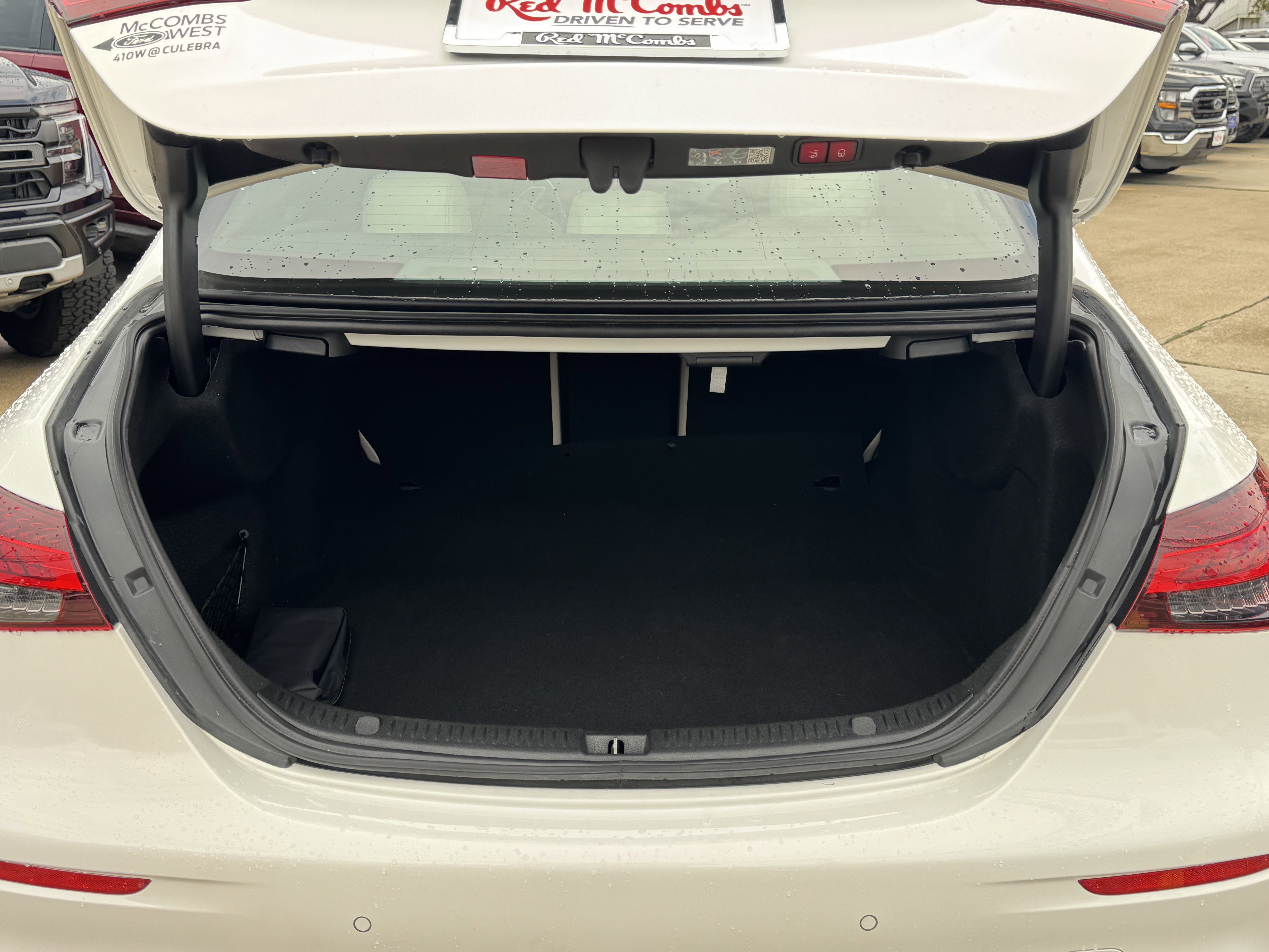 Used 2023 Mercedes-Benz E 450 4MATIC Sedan image 10