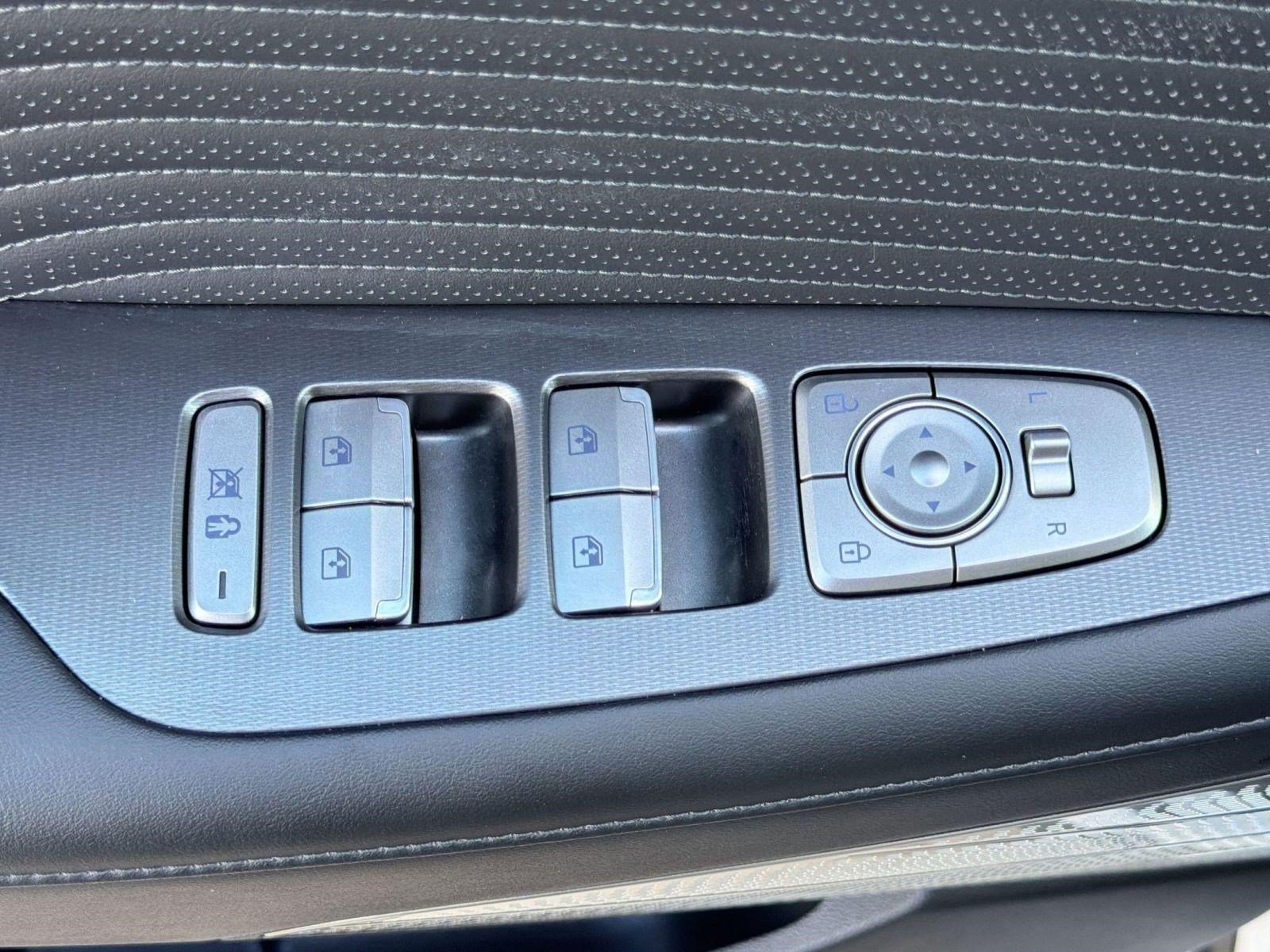 Used 2025 Hyundai Palisade Calligraphy AWD/4WD image 12