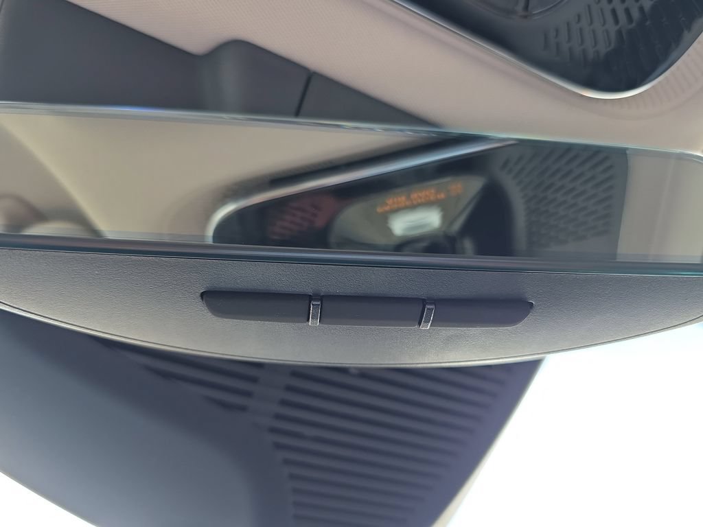 New 2026 Mercedes-Benz E 350 4MATIC Sedan image 26
