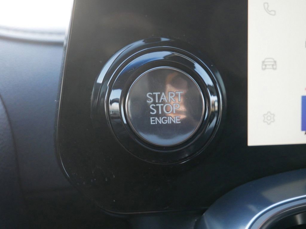 Used 2022 Lexus LX 600 4WD w/ Appearance Package image 28