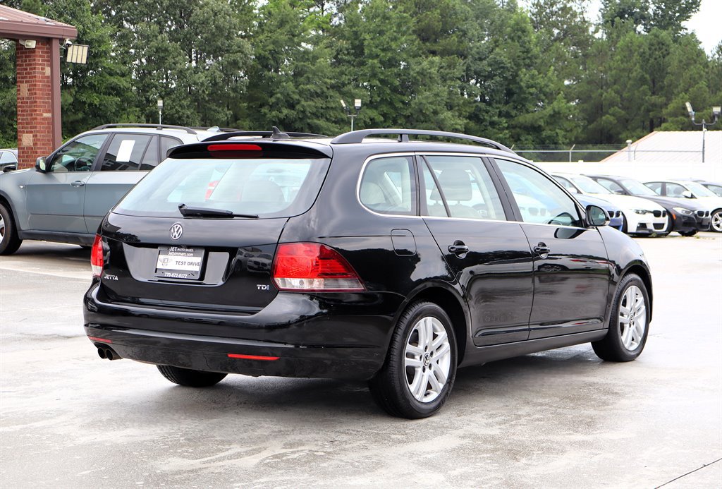 Used 2014 Volkswagen Jetta TDI FWD image 7