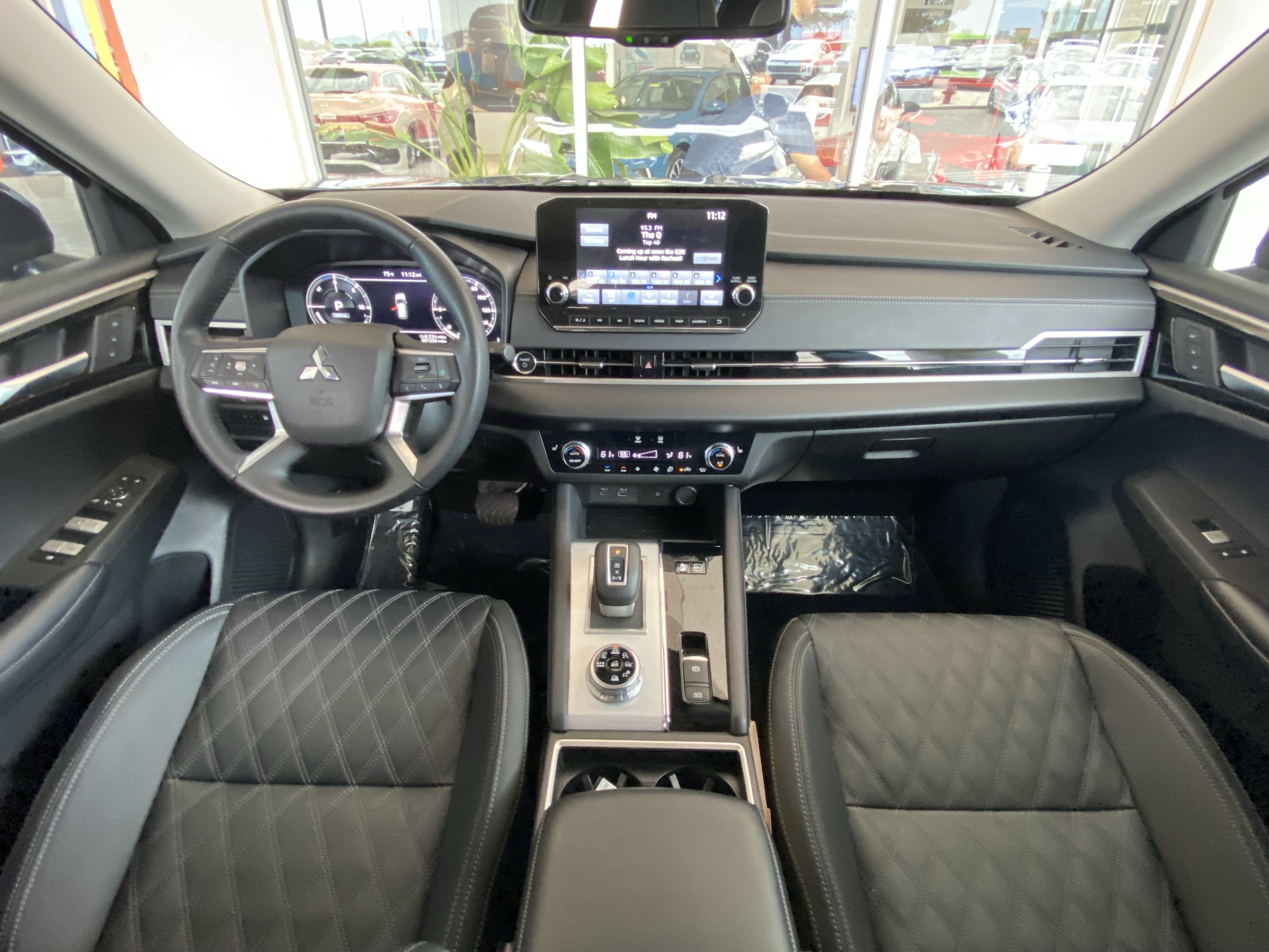Used 2024 Mitsubishi Outlander SEL AWD/4WD image 29