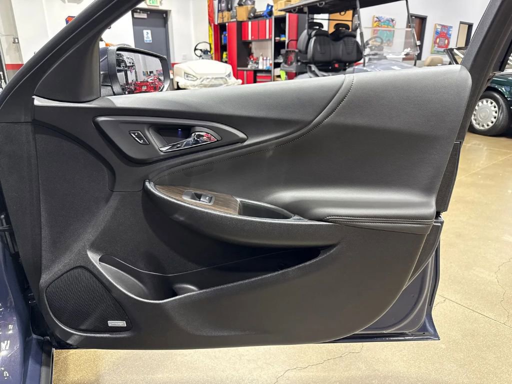 Used 2025 Chevrolet Malibu LT image 20