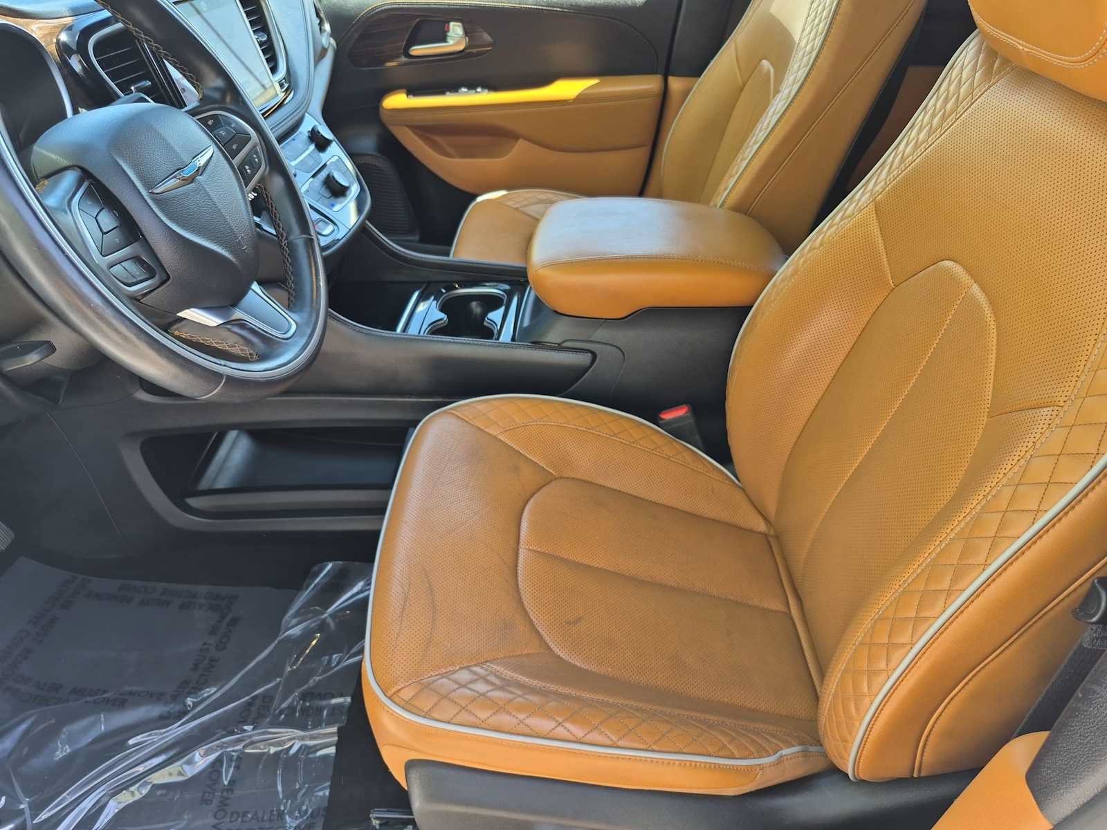 Used 2021 Chrysler Pacifica Pinnacle FWD image 15
