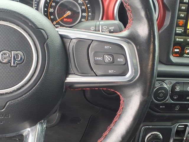 Used 2023 Jeep Gladiator Rubicon w/ Cold Weather Group image 18