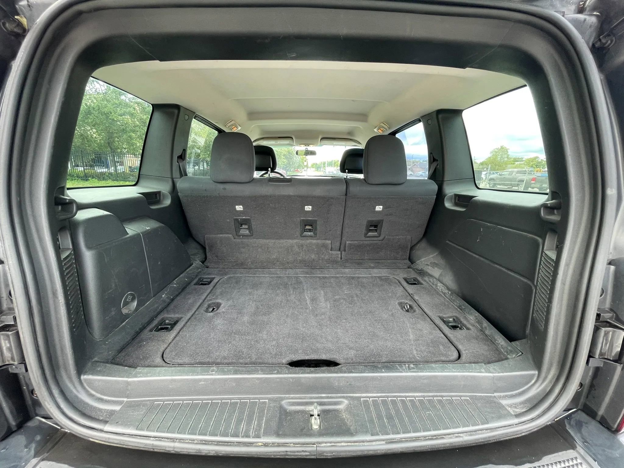 Used 2011 Jeep Liberty Sport image 27