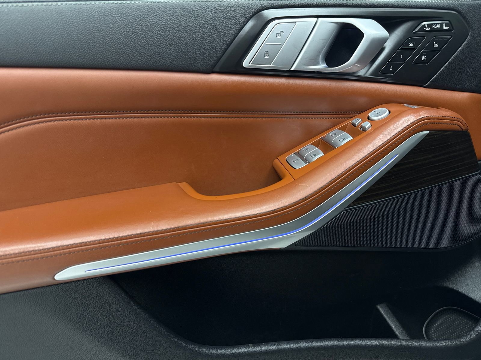 Used 2019 BMW X7 xDrive40i w/ Luxury Seating Package image 35