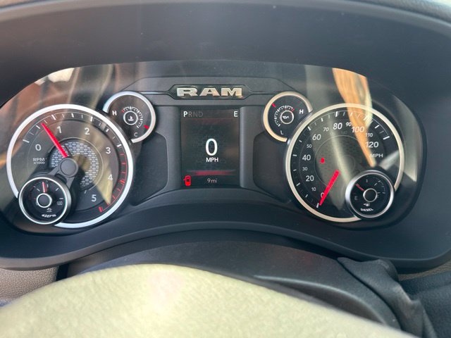 New 2027 RAM 3500 Tradesman AWD/4WD image 14