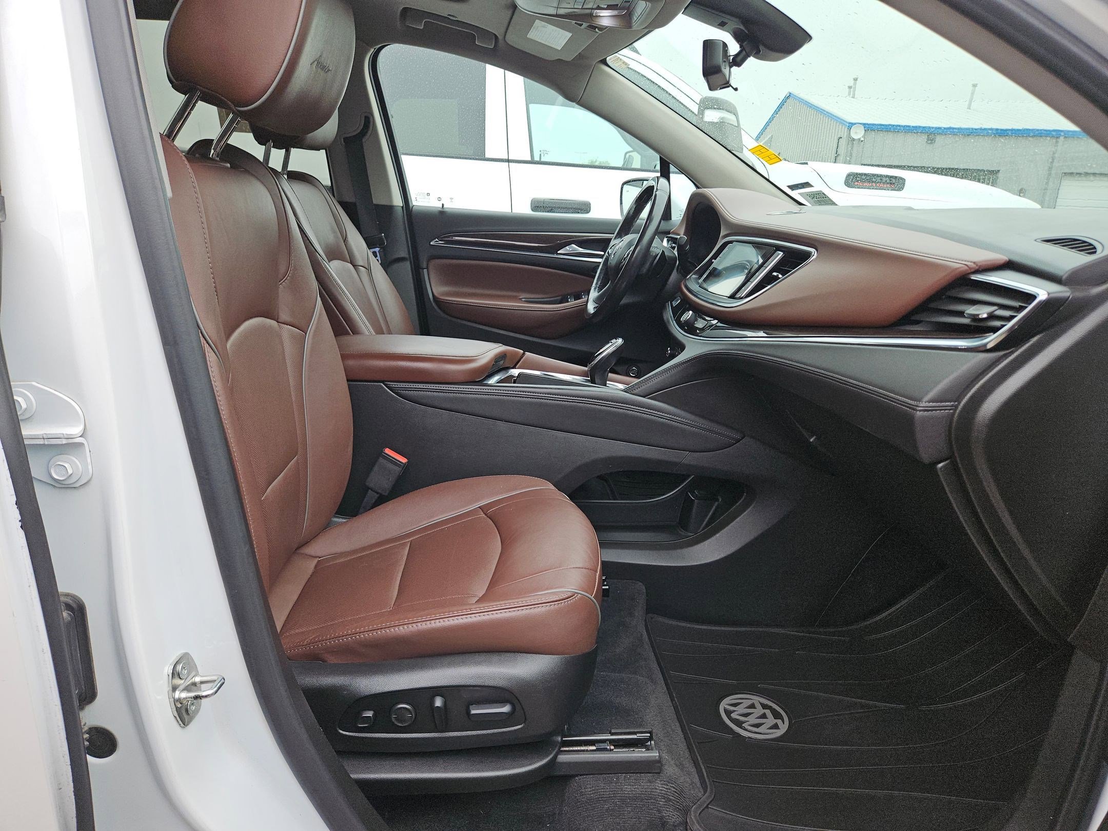 Certified 2021 Buick Enclave Avenir w/ Avenir Technology Package FWD image 26