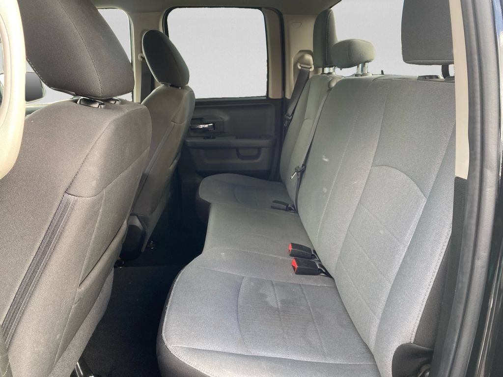 Used 2024 RAM 1500 Classic SLT AWD/4WD image 23