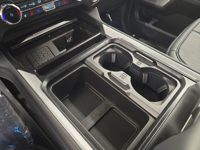 New 2027 Ford F450 Platinum w/ FX4 Off-Road Package AWD/4WD image 35