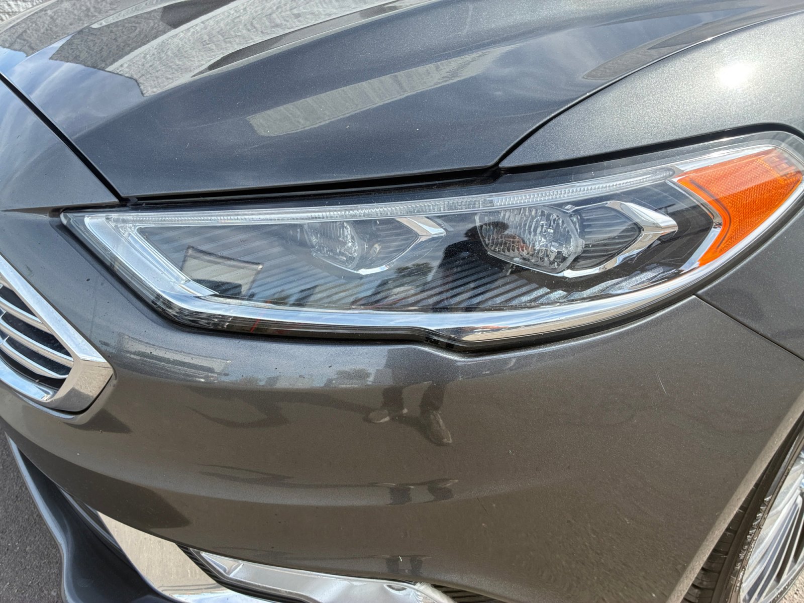 Used 2018 Ford Fusion Titanium image 9