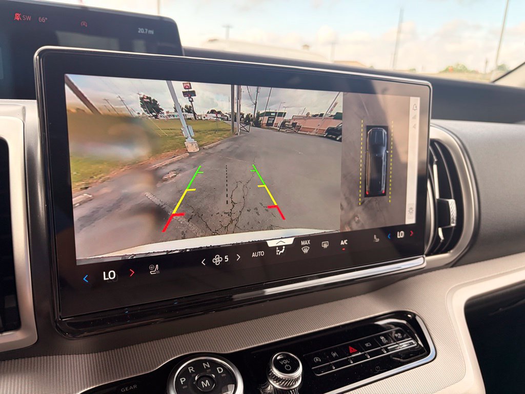 New 2026 Ford Expedition Active RWD image 21