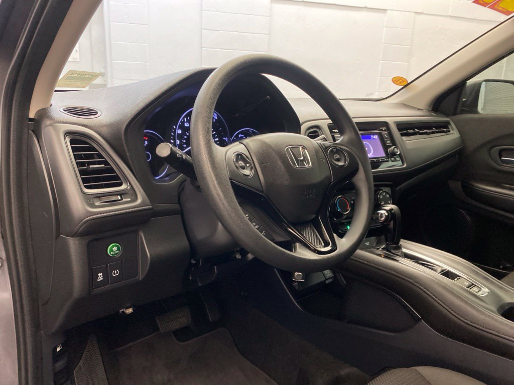 Used 2021 Honda HR-V LX image 18