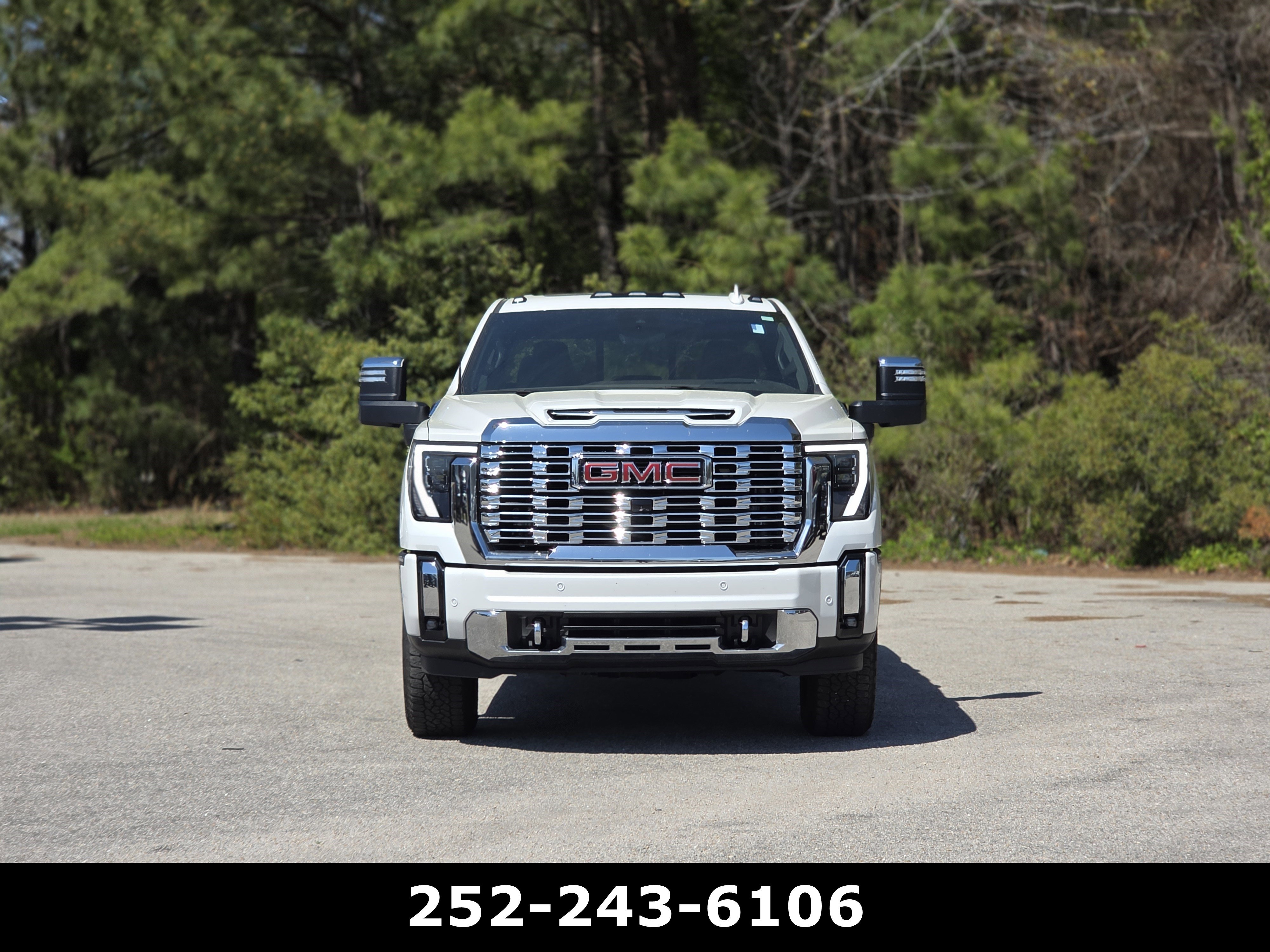 Used 2025 GMC Sierra 2500 Denali w/ Denali Reserve Package image 2
