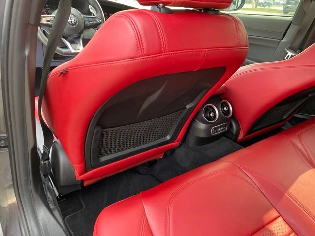Used 2023 Alfa Romeo Giulia Sprint AWD/4WD image 29